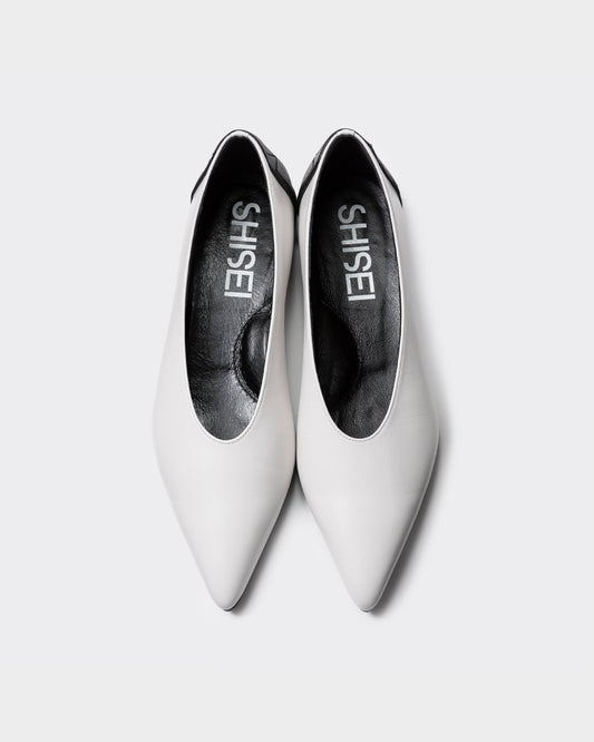 POINTED U PUMPS / WHITExBLACK