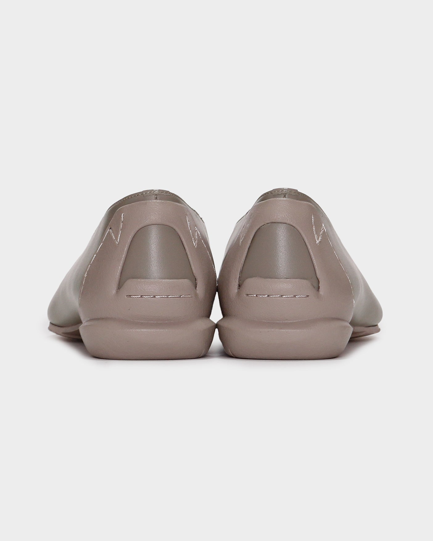 POINTED U PUMPS / L.TAUPE