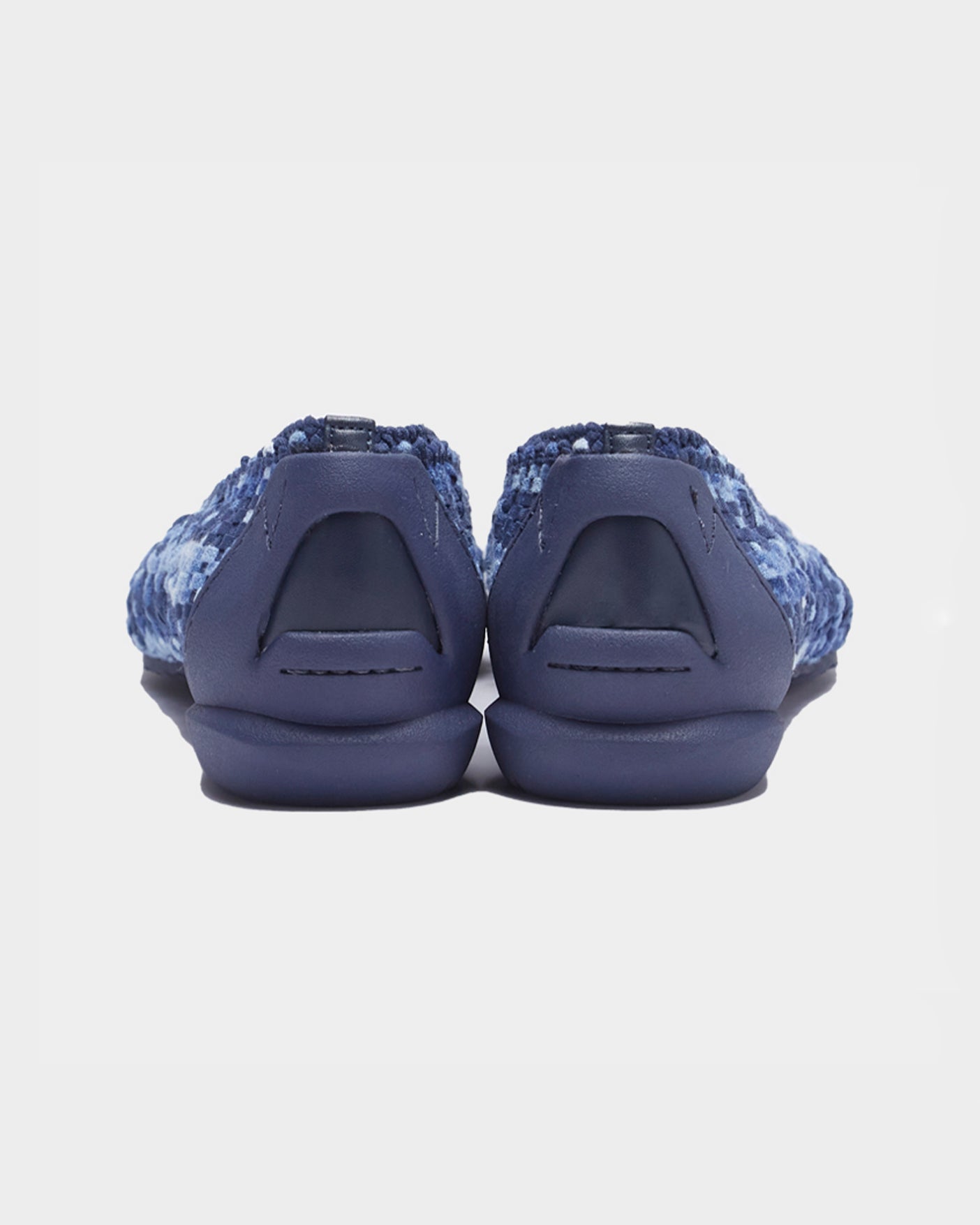 MESH POINTED U PUMPS / BLUE