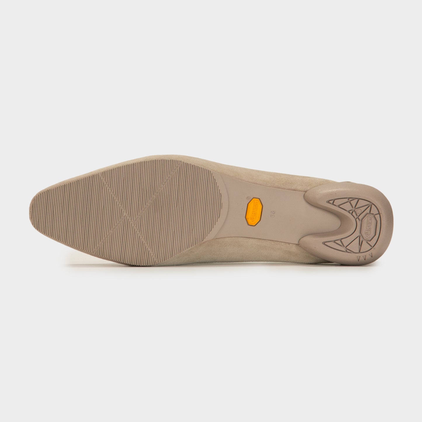 CHISEL TOE SUEDE SLIPON / GREIGE