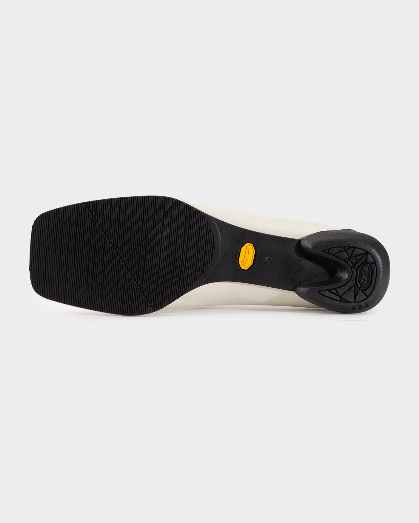SQUARE LOAFERS / WHITExBLACK