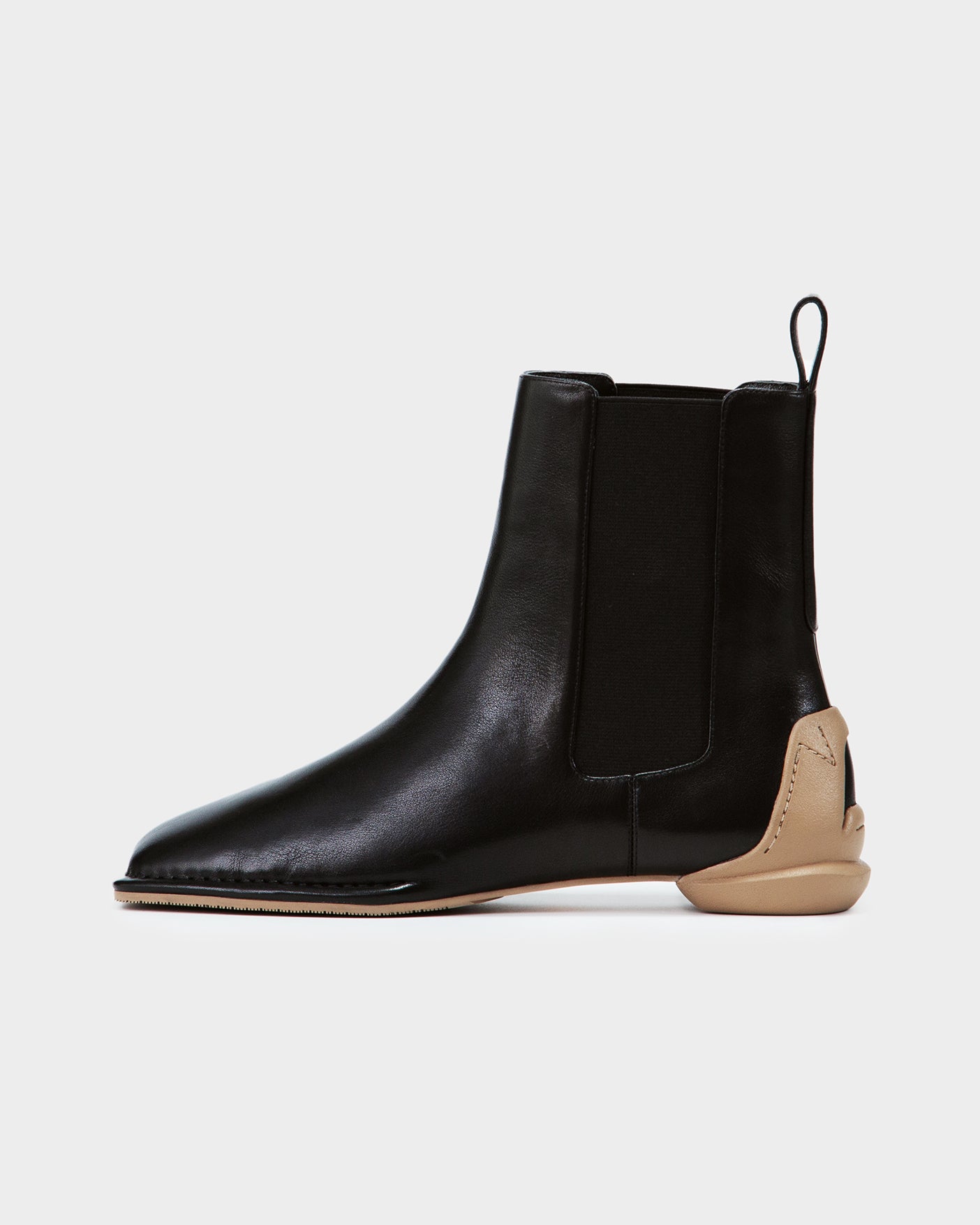 SQUARE SIDE GORE BOOTS / BLACKxCAMEL
