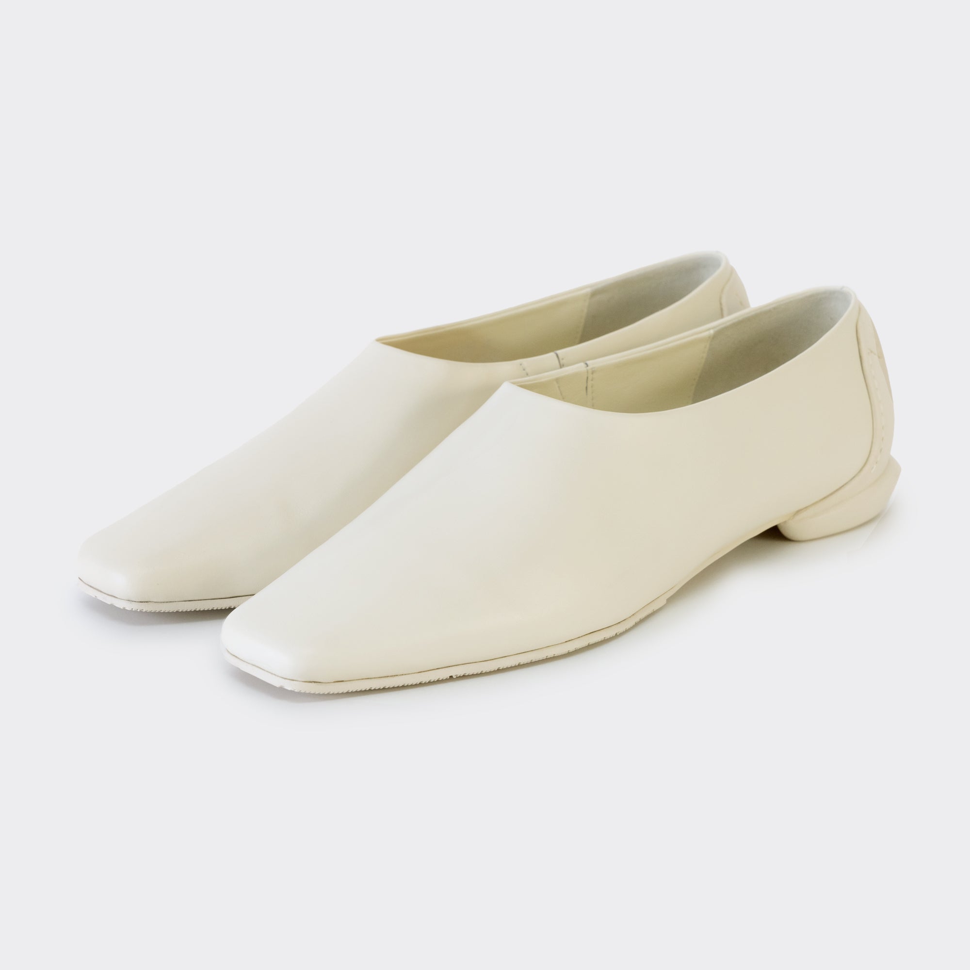 MM TIGHT SQUARE SLIPON / IVORY