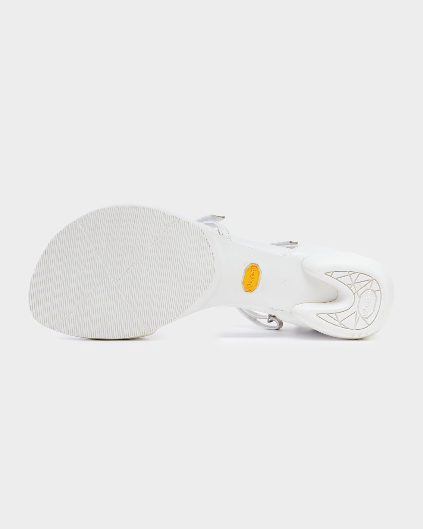 THUMBHOLE SANDALS / WHITE