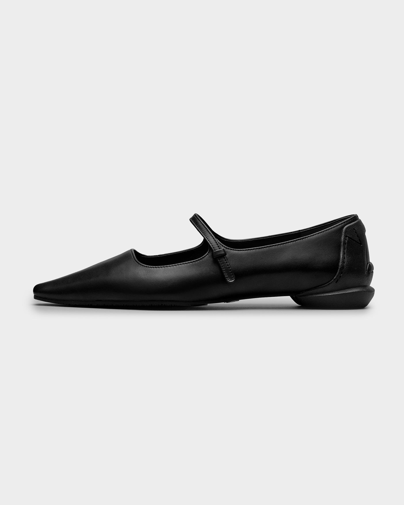CHISEL TOE MARY JANE / BLACK