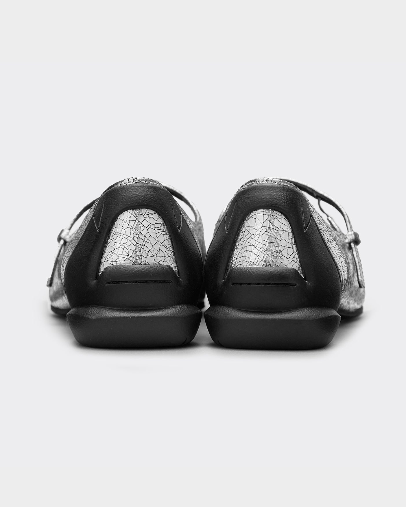 CHISEL TOE MARY JANE / SILVER