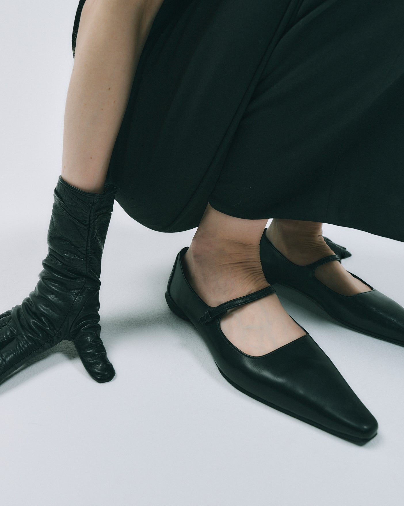 CHISEL TOE MARY JANE / BLACK