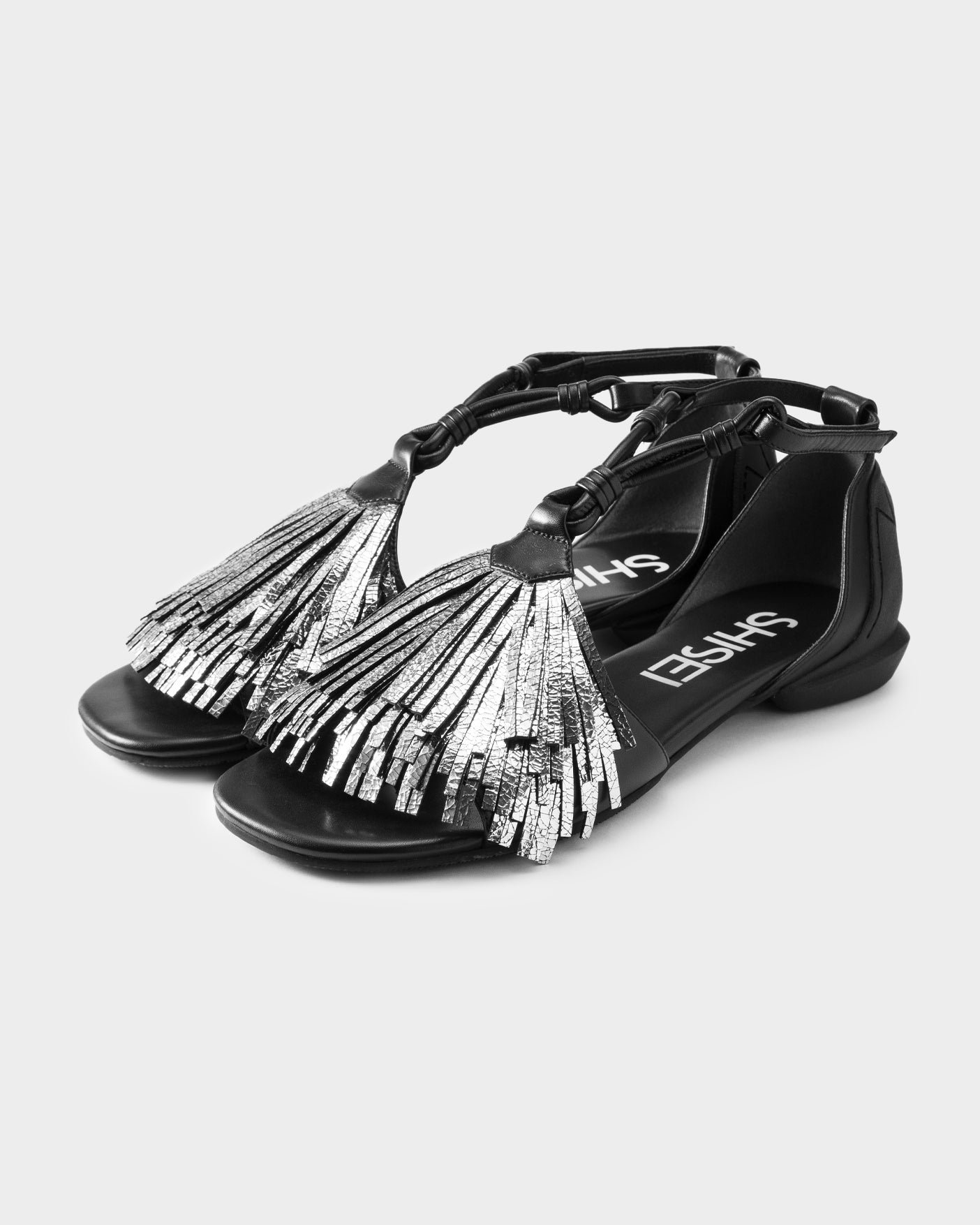 FRINGE SANDALS / SILVER – SHISEI