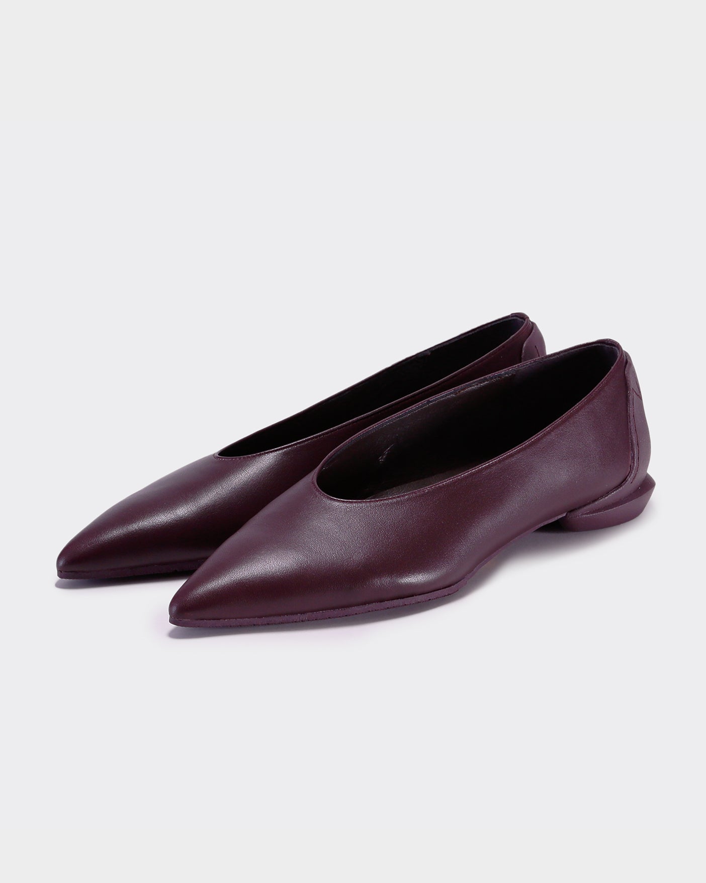 未使用級SHISEI POINTED U PUMPS 本革 防滑 黒 37.5 MM POINTED U PUMPS / BLACK – SHISEI