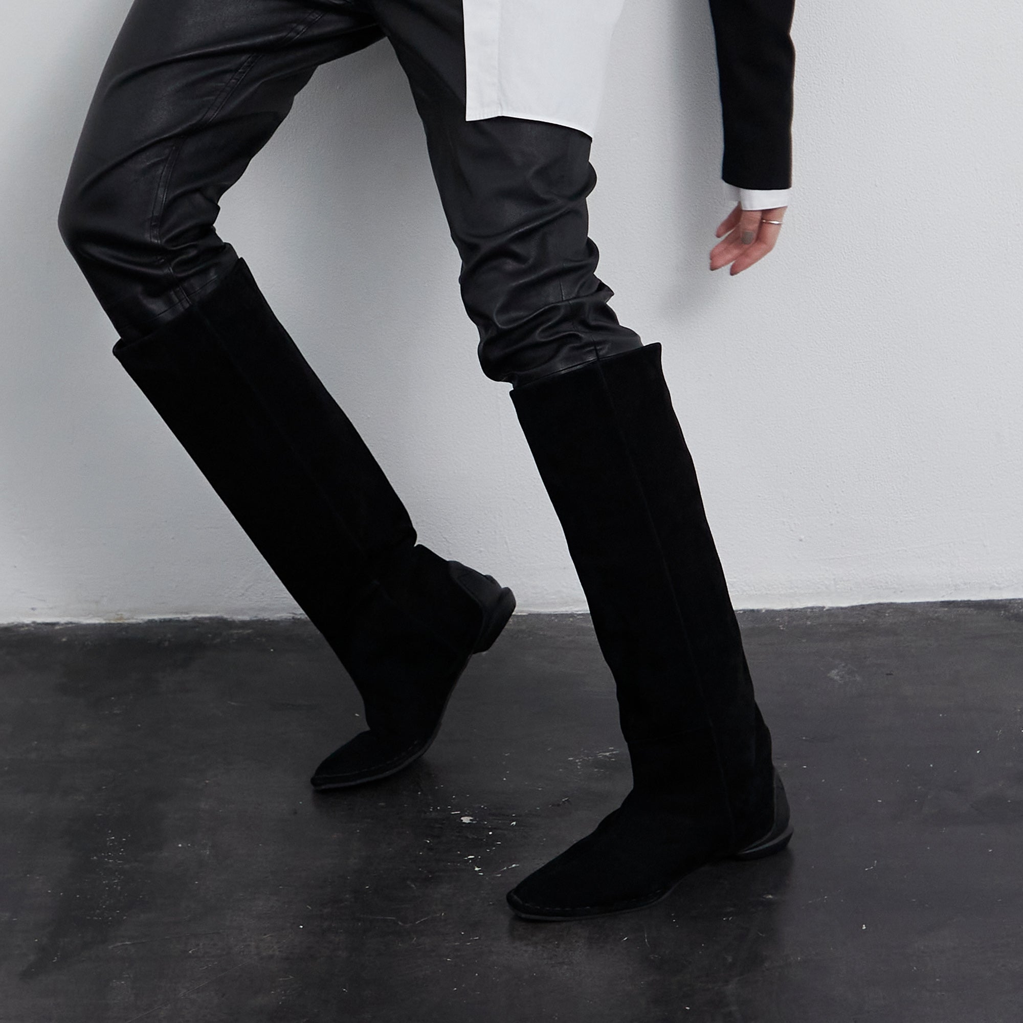 CHISEL KNEE BOOTS / BLACK(SUEDE)