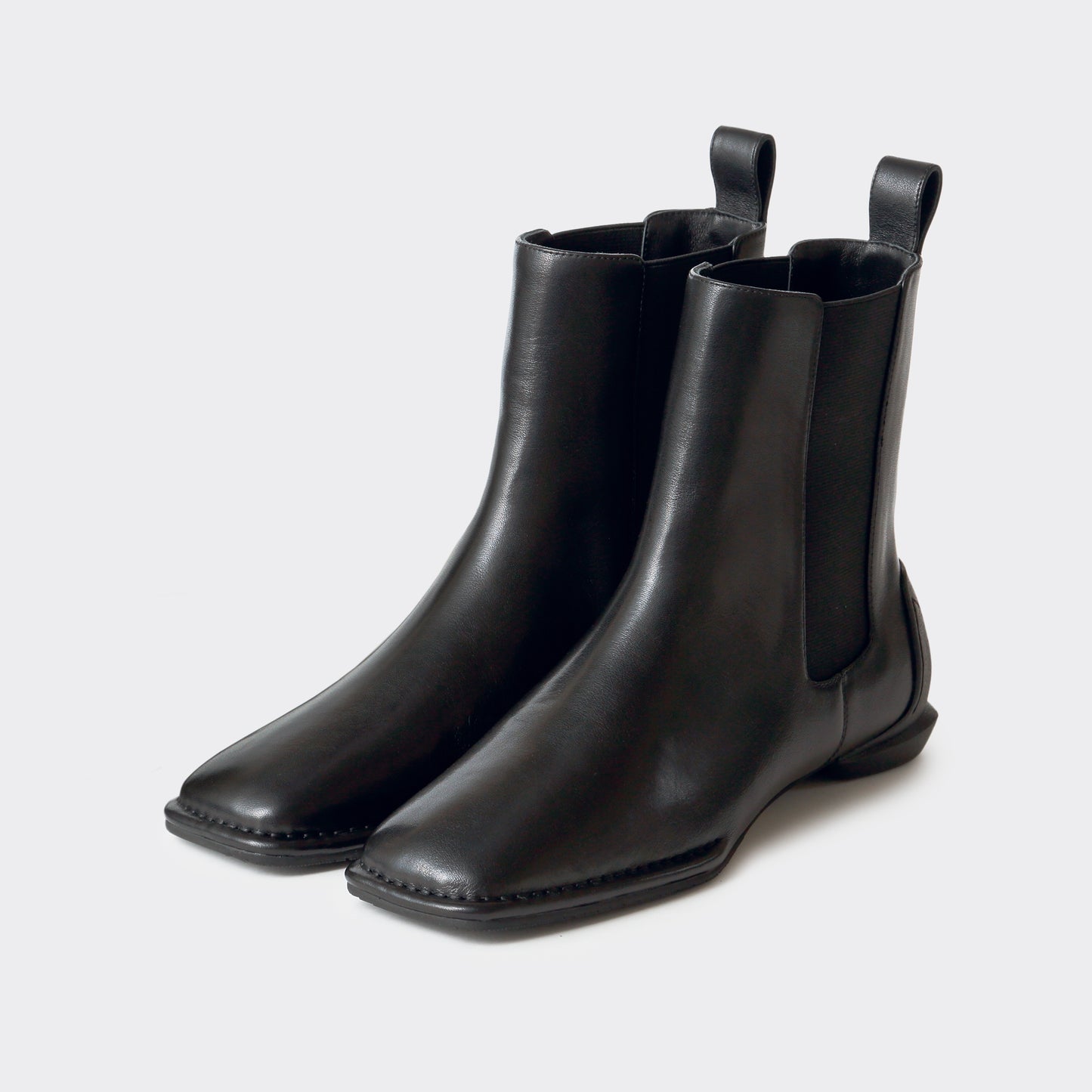 SQUARE SIDE GORE BOOTS / BLACK