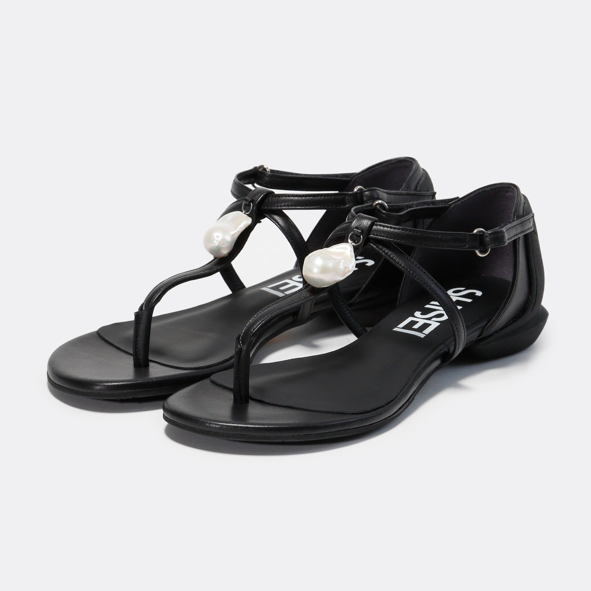 BAROQUE PEARL TONG SANDALS / BLACK – SHISEI