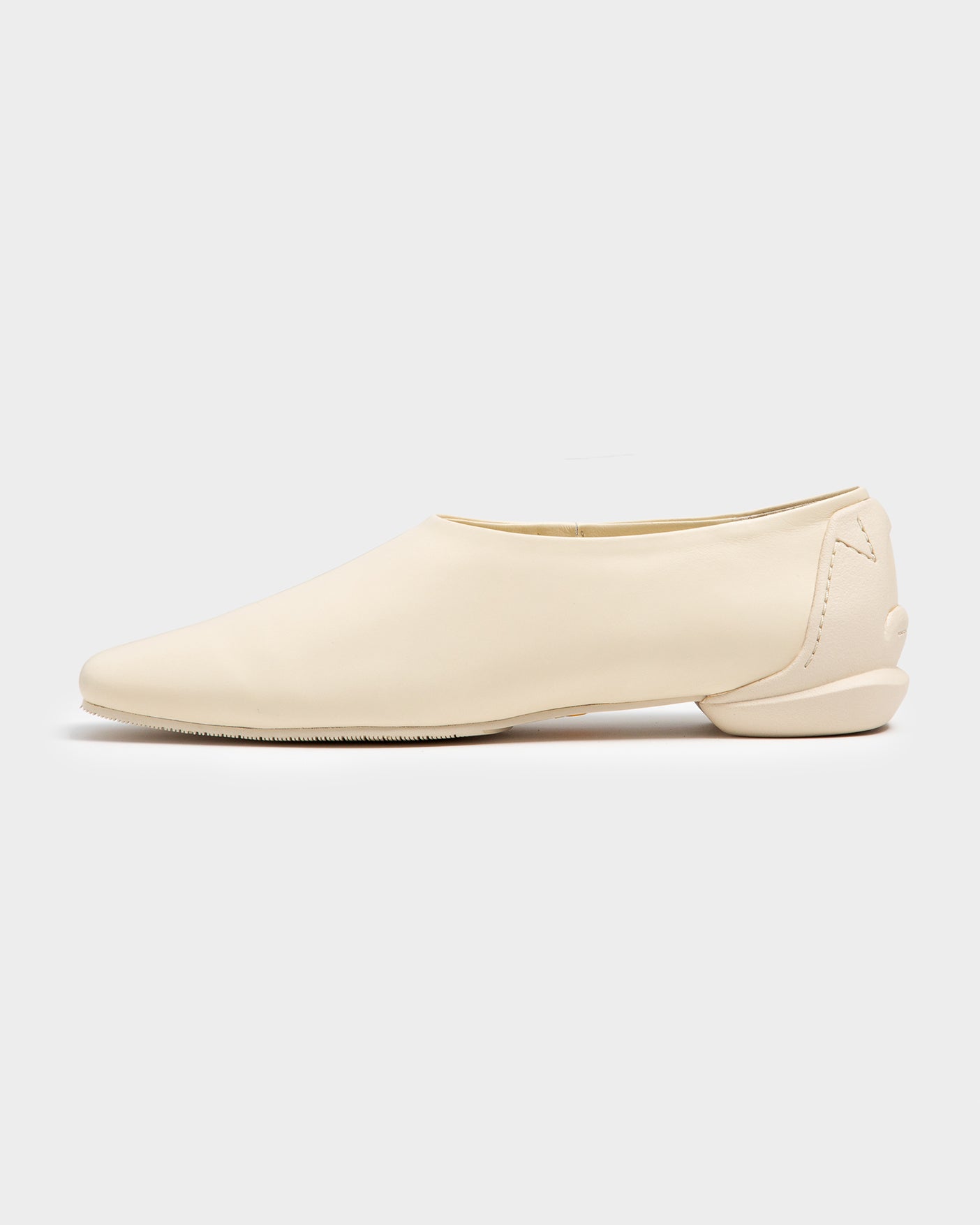 MM TIGHT SQUARE SLIPON / IVORY – SHISEI