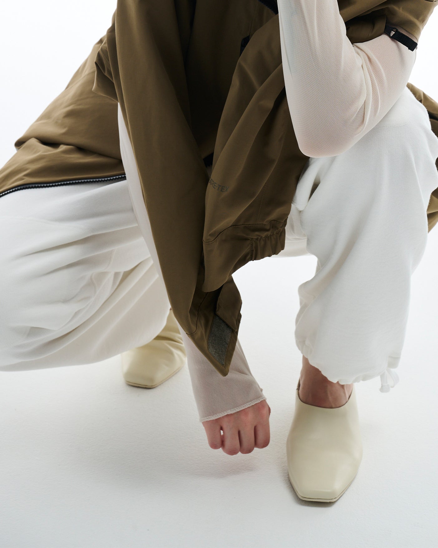 MM TIGHT SQUARE SLIPON / IVORY