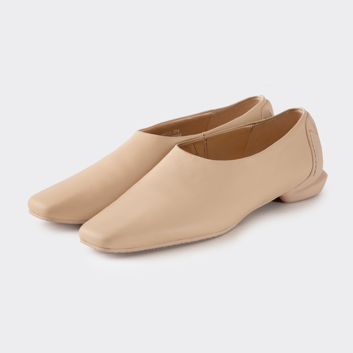 MM TIGHT SQUARE SLIPON / BEIGE