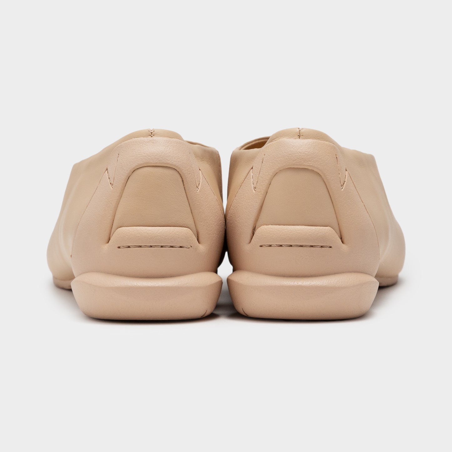 MM TIGHT SQUARE SLIPON / BEIGE