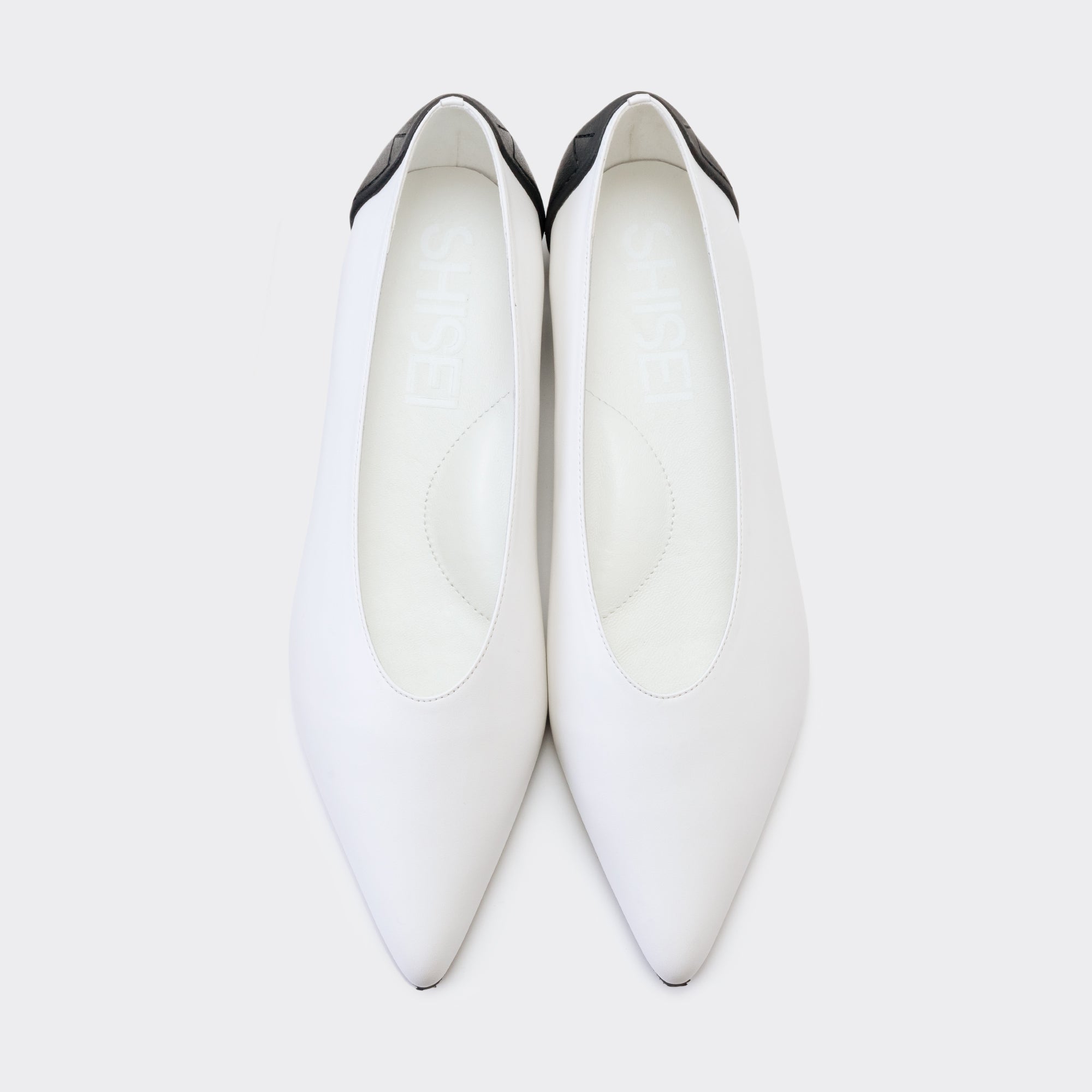 MM POINTED U PUMPS / WHITExBLACK – SHISEI