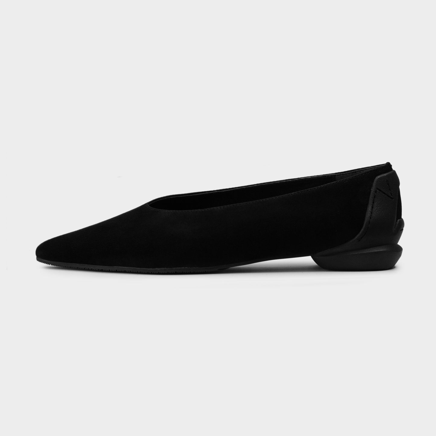 MM POINTED SUEDE U PUMPS / BLACK