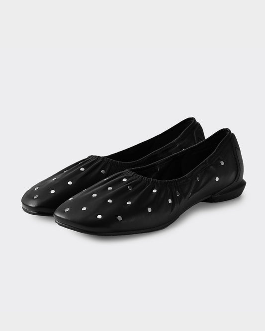 GATHER BALLET_STUDS / BLACK