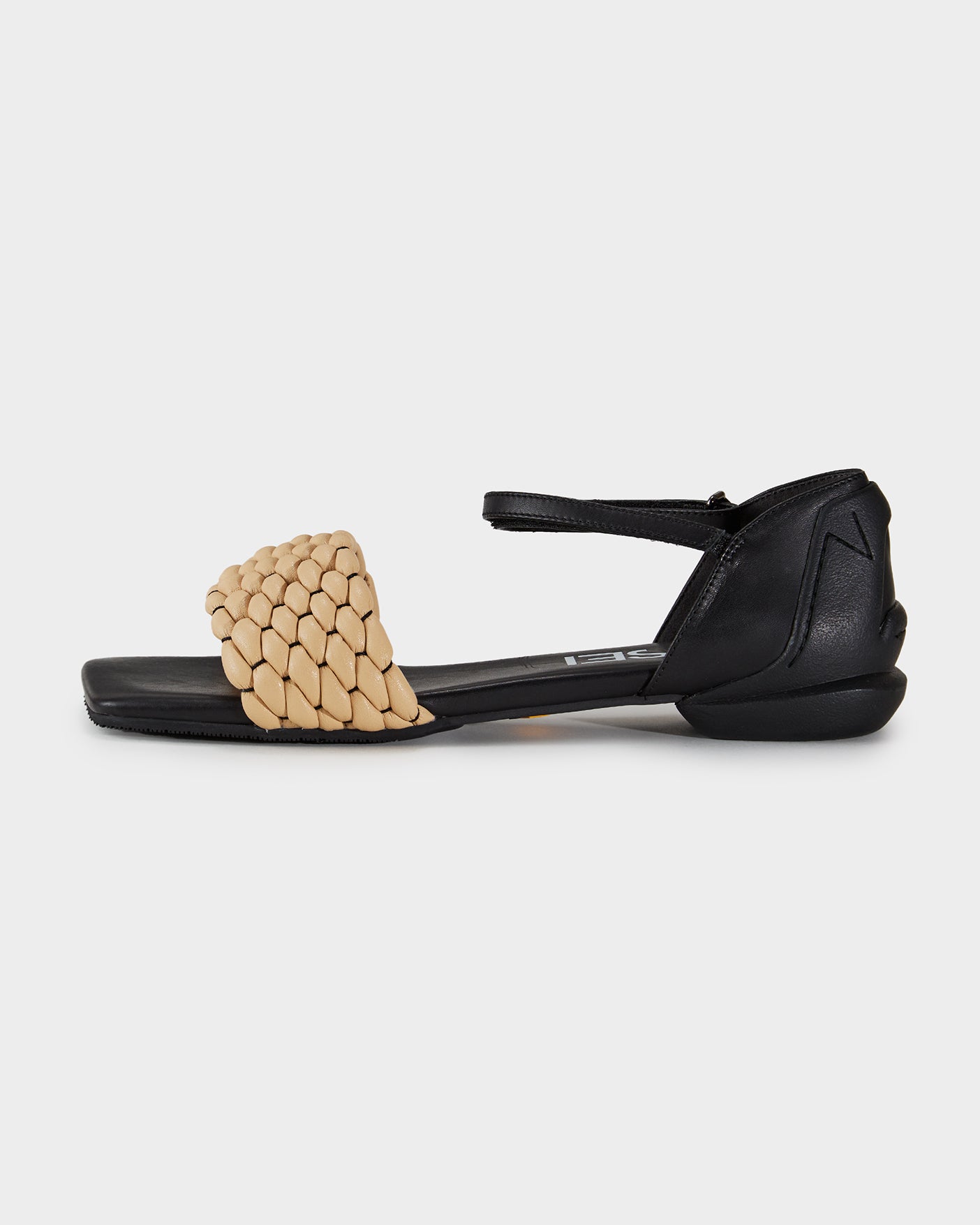 PADDED MESH SANDALS / BEIGExBLACK