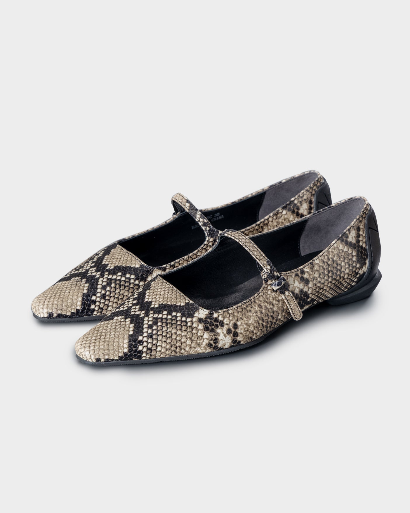 商品 – SHISEI