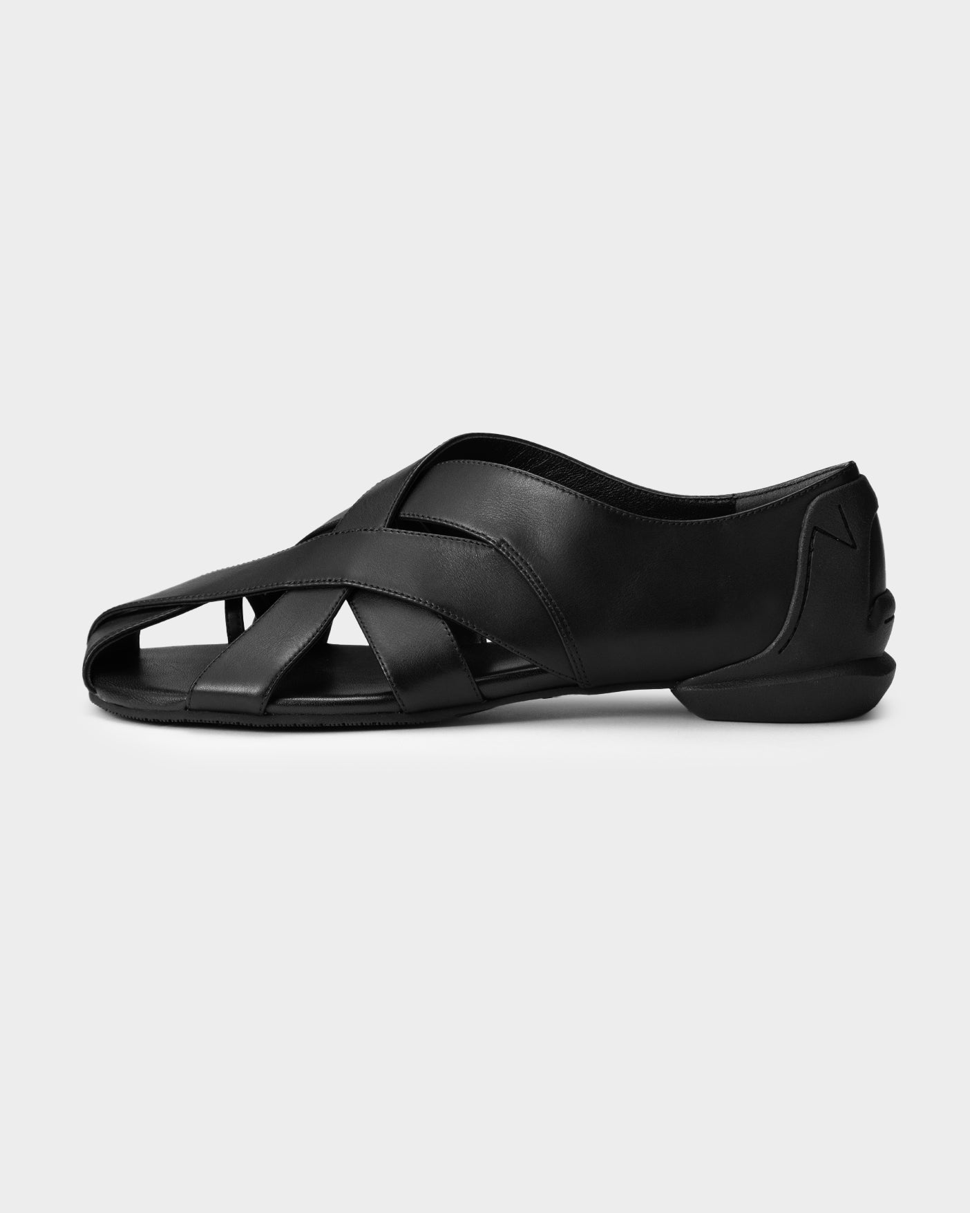 W CROSS SLIPON / BLACK – SHISEI